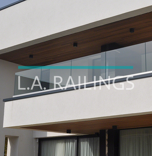 Venice - Residential - A U-Channel installation by LA Railings